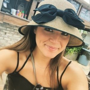 Meet your Posher, Jacqueline